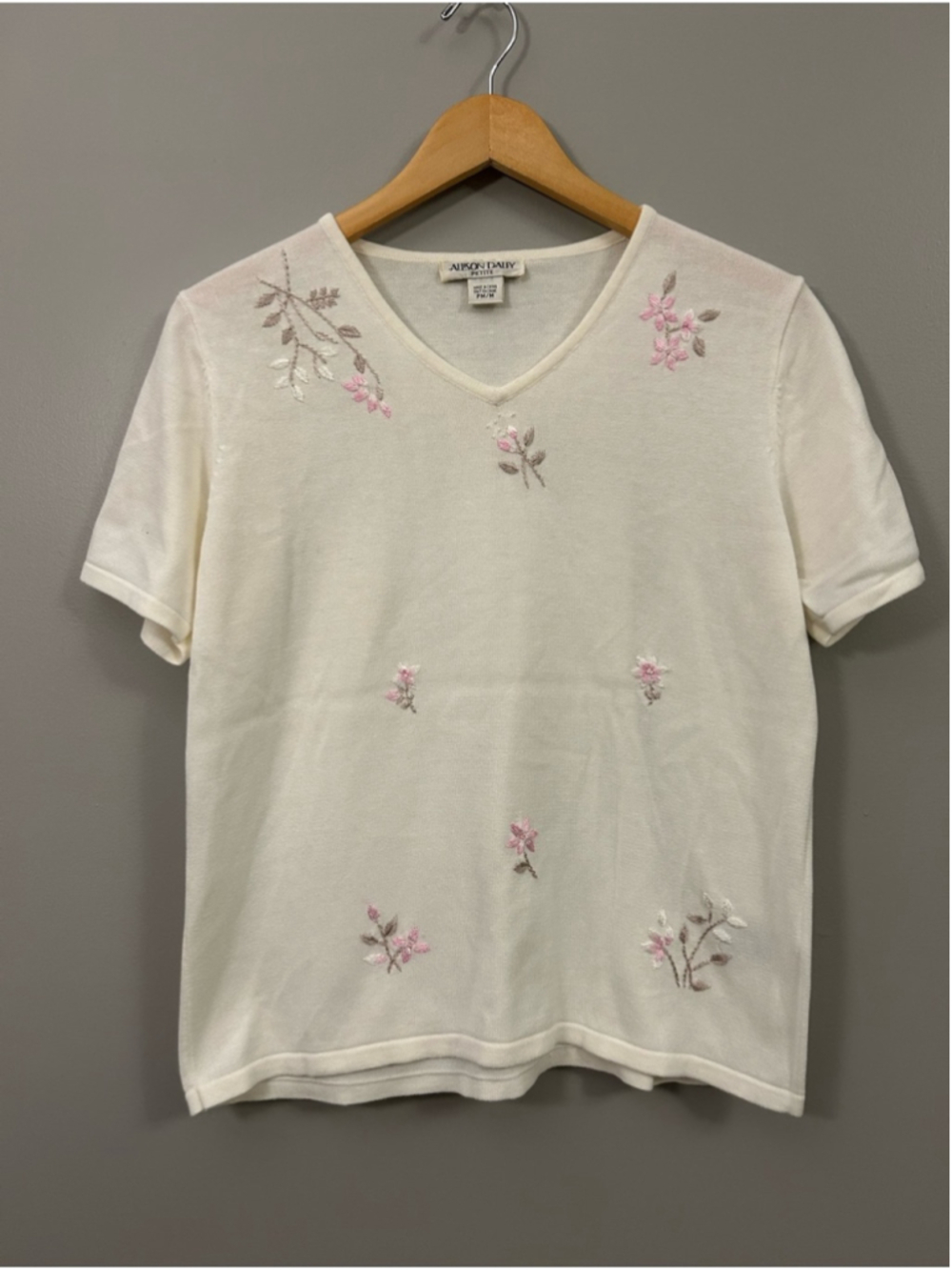 Allison Daley Vintage Cream Short Sleeve V-Neck Top with Pink Floral Embroidery